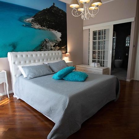 La Casa Di Adele Cagliari B&B Extérieur photo