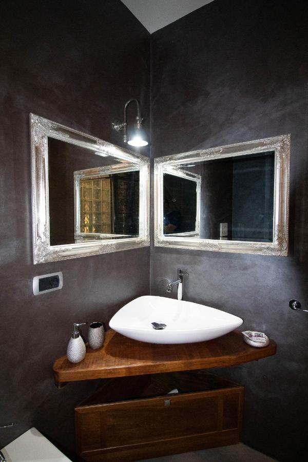 La Casa Di Adele Cagliari B&B Extérieur photo