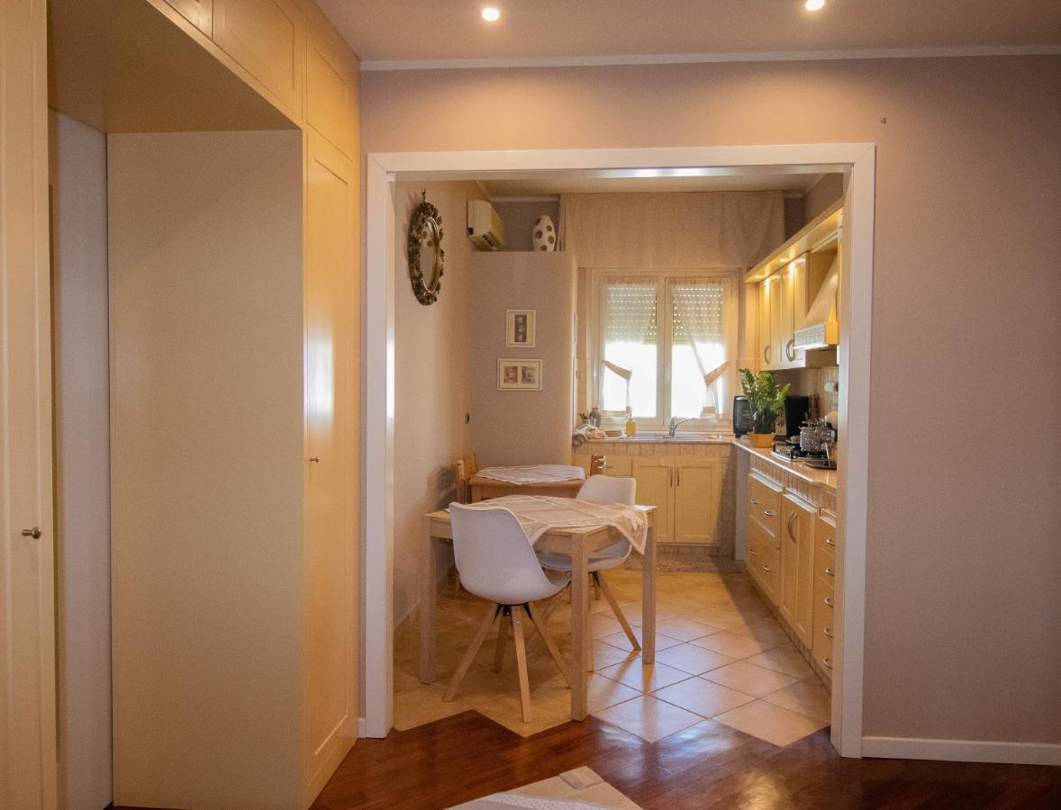 La Casa Di Adele Cagliari B&B Extérieur photo